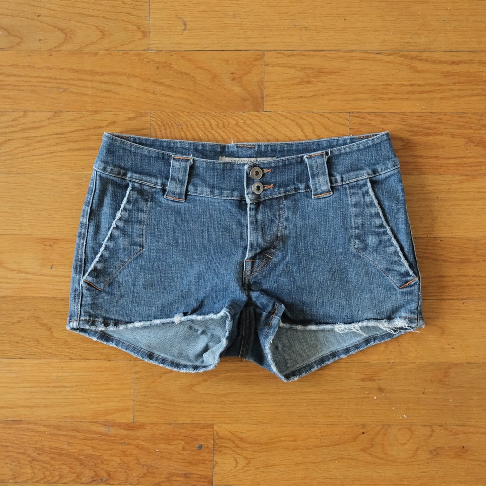 Sergio Valente Denim Shorts Womens Blue Raw Hem Y2K Size 29 Low Rise